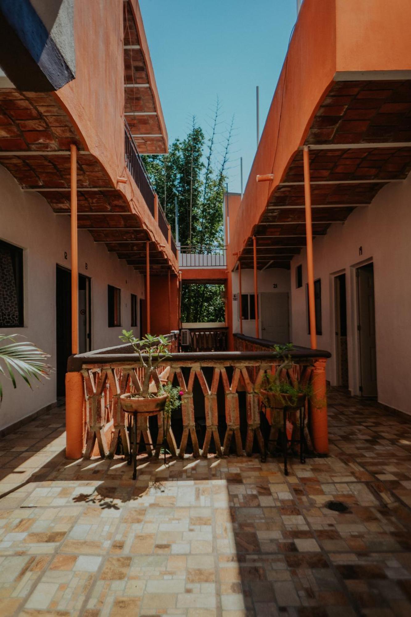 Bungalows Flamingos Rincon de Guayabitos Bagian luar foto